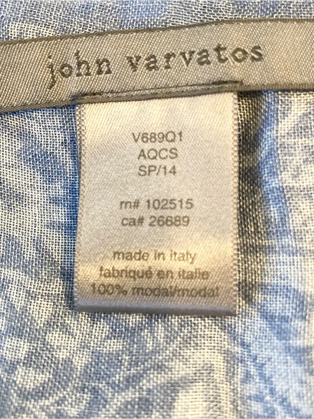 nwot JOHN VARVATOS Scarf 25”x73” Blue-Paisley ITALY Modal Fringe Trim